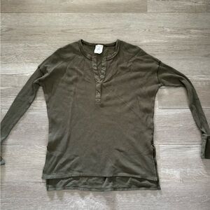 OFFLINE by aerie Waffle Henley Long Sleeve w Buttons